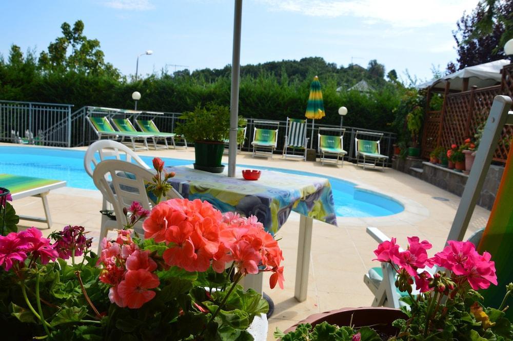 Hotel Garden Ristorante Salsomaggiore Terme Dış mekan fotoğraf